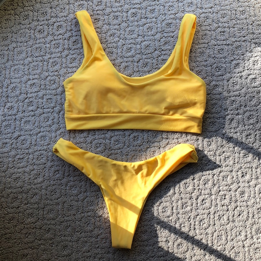Yellow bikini